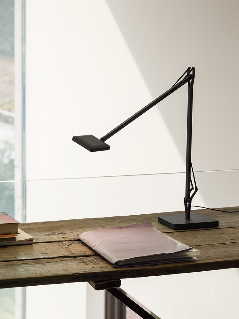 Flos Kelvin Edge Base lamp, Last Call