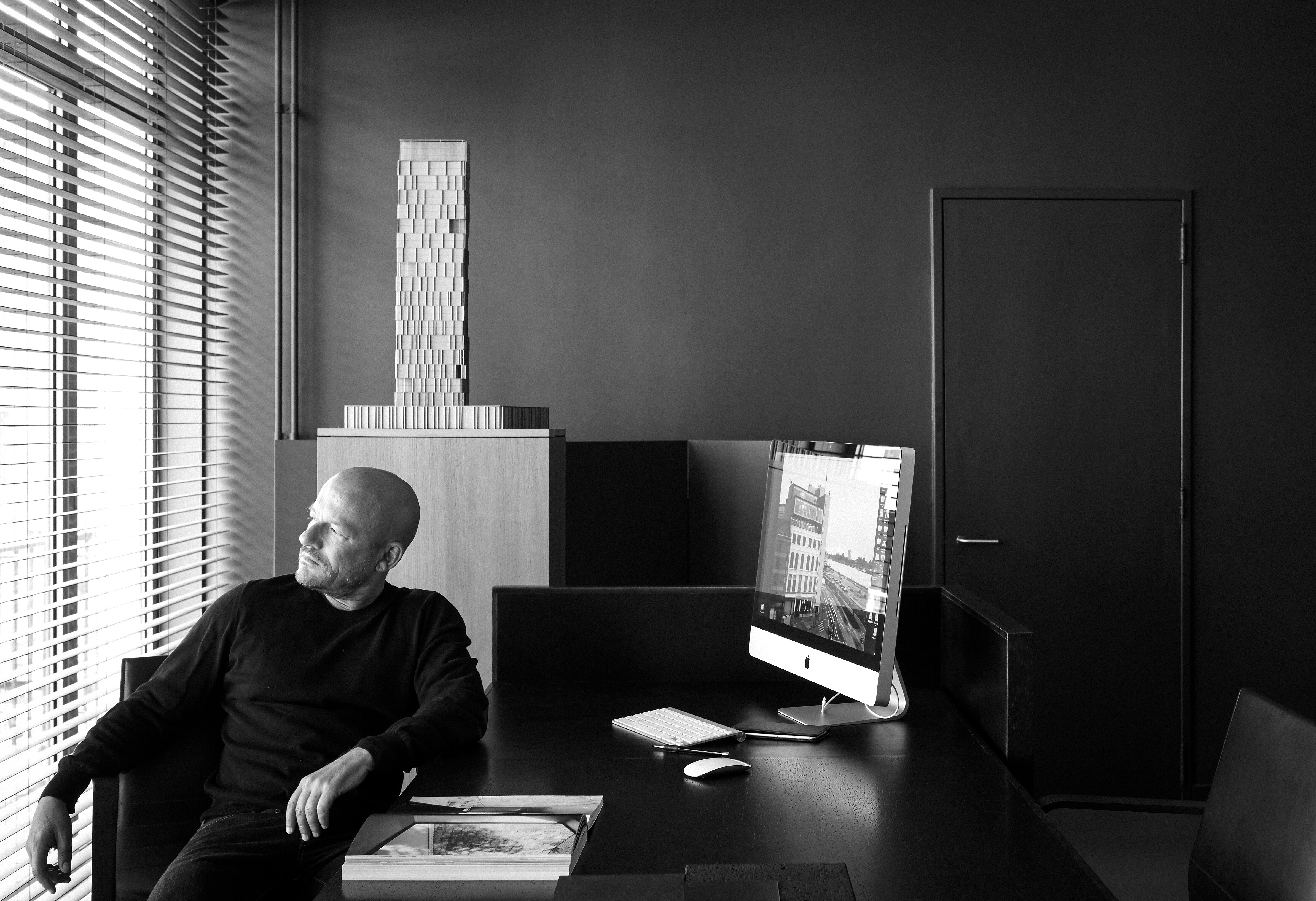 designers-vincent-van-duysen-flos-01