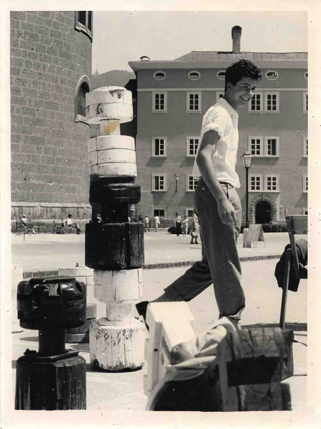 designers-konstantin-grcic-flos-05