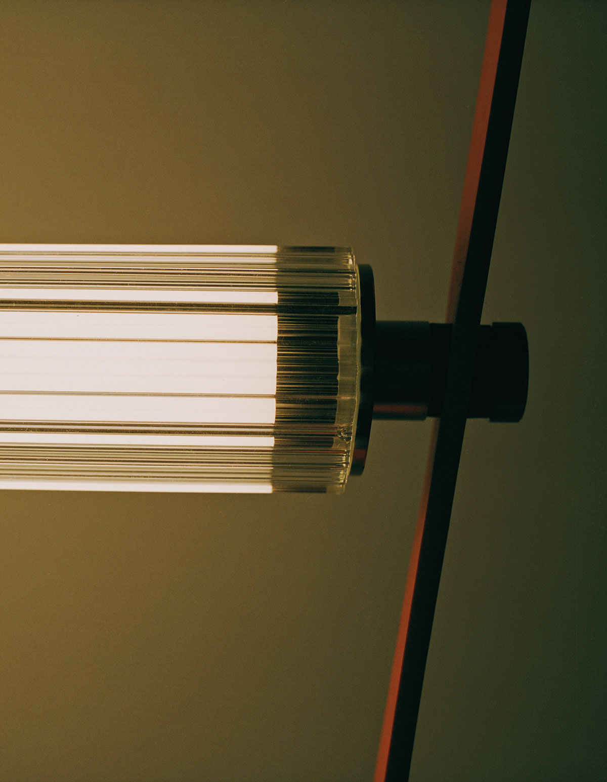 stories-flos-issue-3-formafantasma-and-wireline-07