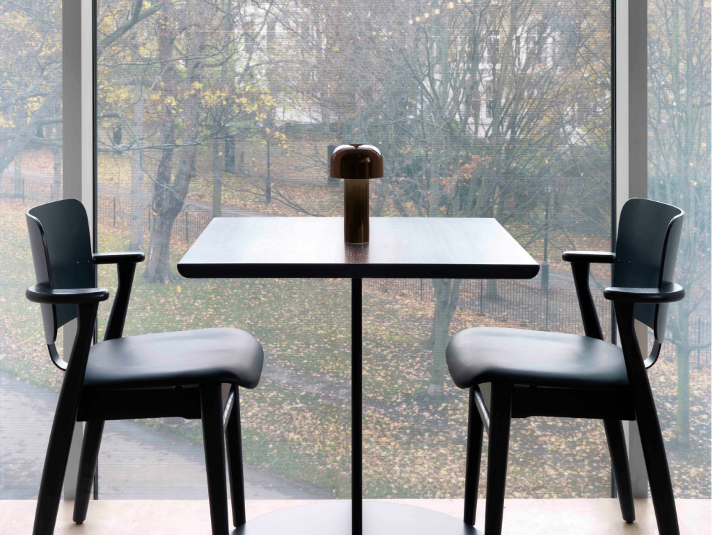 Bellhop Table, , lifeshot